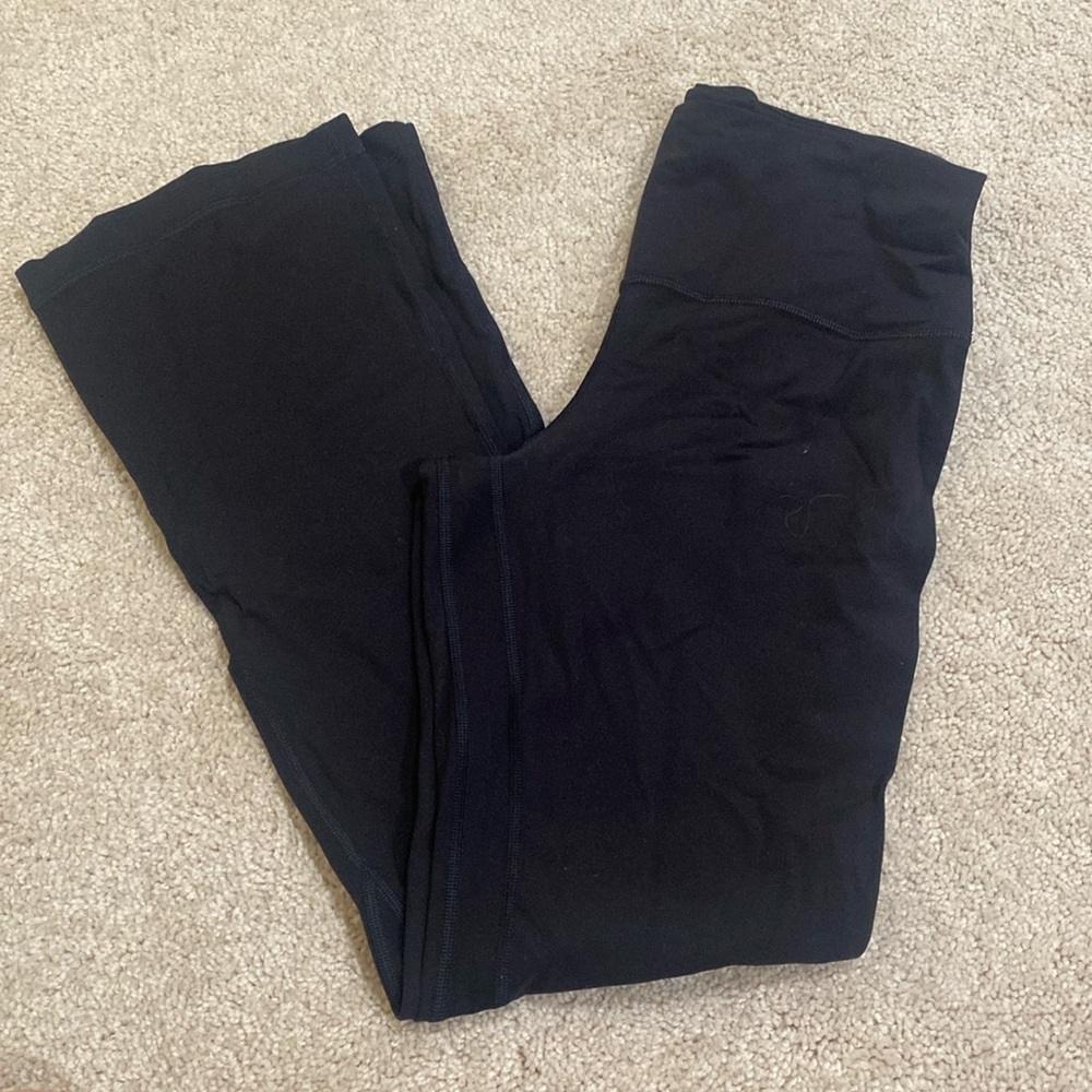 Lululemon yoga pants